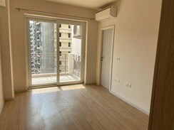 3 BHK + Servant Room Apartment For Rent in DLF The Skycourt