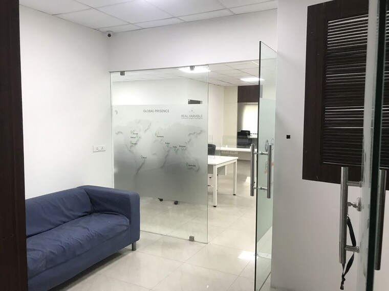 Bathroom, banjara hills Commercial Office Space 2200 Sq.Ft. In Banjara Hills Hyderabad 10208175