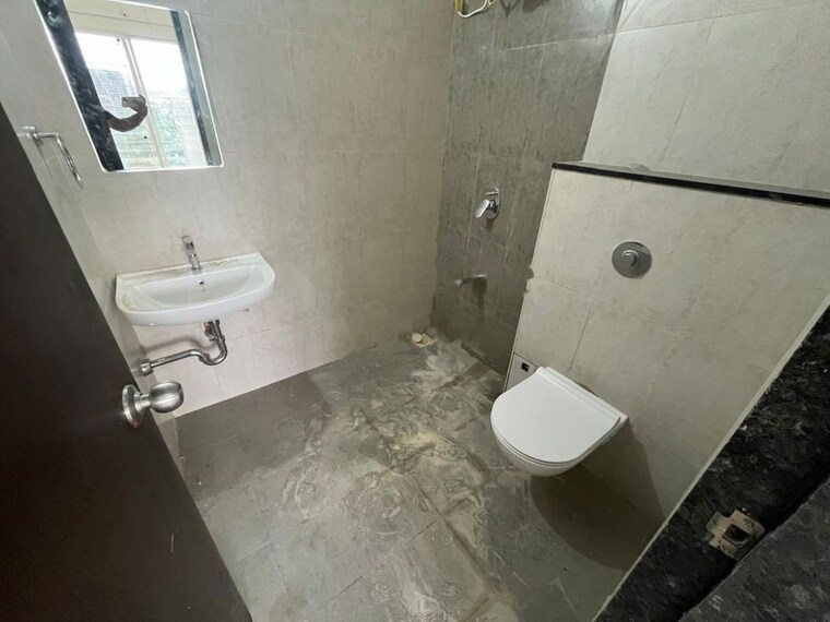 Bathroom, mantra-insignia 3 Bedroom 1390 Sq.Ft. Apartment In Mundhwa Pune 10208195
