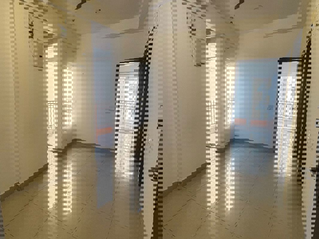 2 BHK + Study Room 1150 Sq.Ft. Apartment in Supertech Cape Town