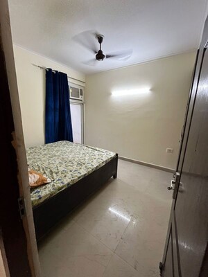 Bedroom in 3 BHK Apartment at Supertech Cape Town, Sector 74 – for Rent