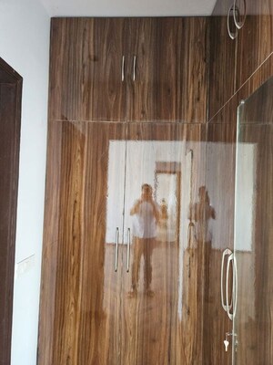 Furnished Amenities in 3 BHK Apartment at ACE Parkway, Sector 150 – for Sale