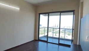 Room in 3 BHK Apartment at Paras Dews, Sector 106 – for Rent