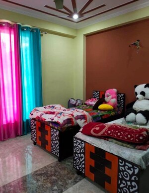 Bedroom in  Pg at Sector 21 – for Rent