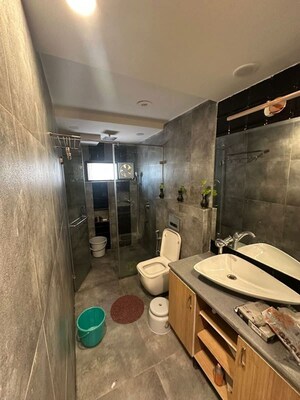 Master Bedroom in 3 BHK Builder Floor at Sector 52 – for Rent