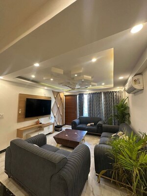 Living Room in 3 BHK Builder Floor at Sector 52 – for Rent