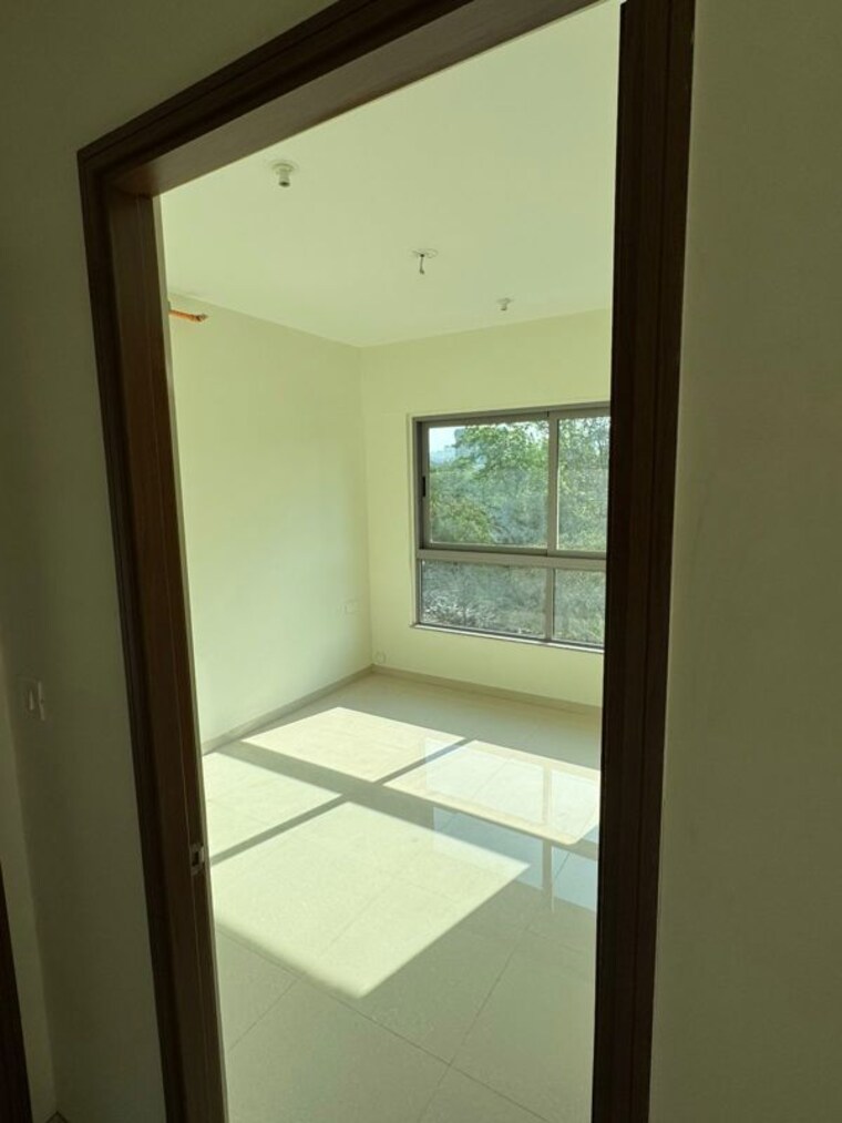 Room, kalpataru-immensa-e 2 Bedroom 850 Sq.Ft. Apartment In Kolshet Road Thane 10208288