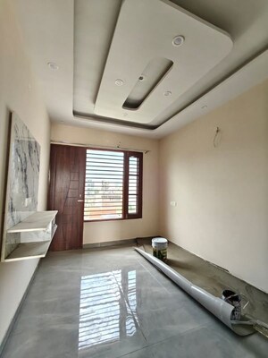 Room in 3 BHK Independent House at Sector 66 – for Sale