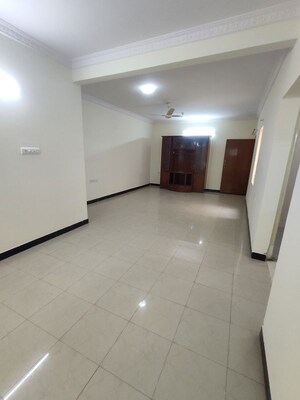 Room in 2 BHK Apartment at BM Sernity, Hsr Layout – for Rent