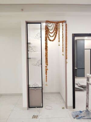 Room in 3 BHK Apartment at Aparna Zenon, Puppalaguda – for Rent