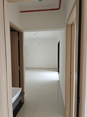 Room in 2 BHK Apartment at Kohinoor Courtyard One, Wakad – for Rent