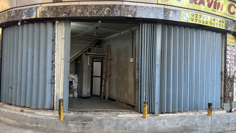 Exterior View, safed pul Commercial Warehouse 500 Sq.Ft. In Safed Pul Mumbai 10208378