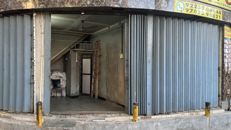 Exterior View, safed pul Commercial Warehouse 500 Sq.Ft. In Safed Pul Mumbai 10208378