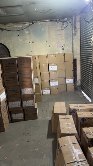  Warehouse For Rent in Safed Pul