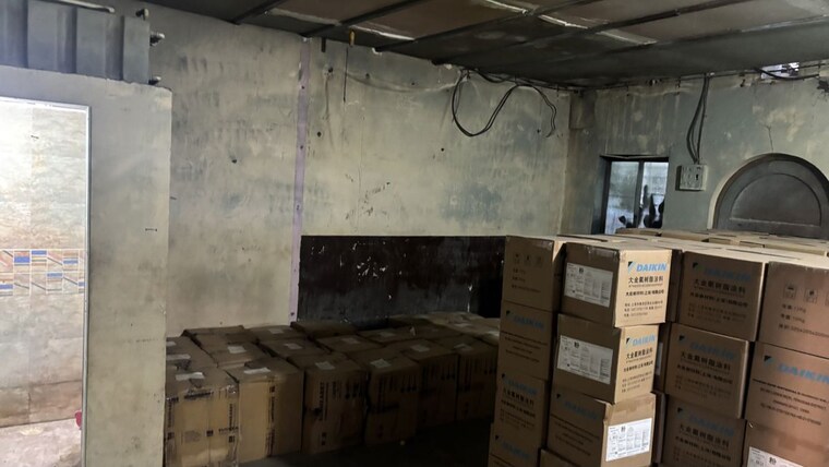 Exterior View, safed pul Commercial Warehouse 500 Sq.Ft. In Safed Pul Mumbai 10208378