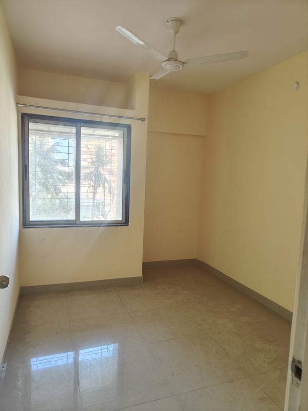 2 BHK 580 Sq.Ft. Apartment in Hubtown Greenwoods D Wing