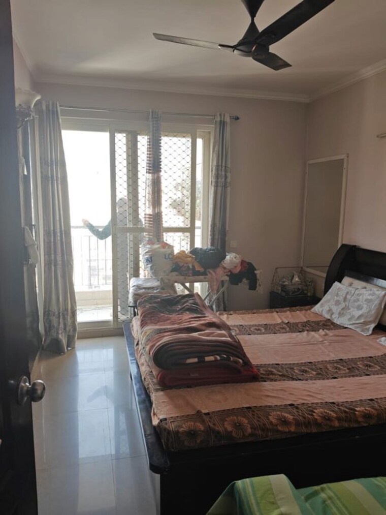 Living Room, prateek-wisteria 3.5 Bedroom 1735 Sq.Ft. Apartment In Sector 77 Noida 10208386