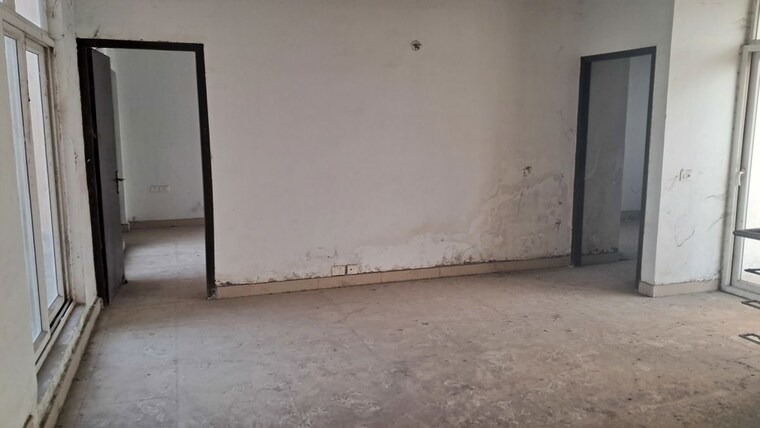 Room, amrapali-princely-estate 5 Bedroom 5240 Sq.Ft. Penthouse In Sector 76 Noida 10208431