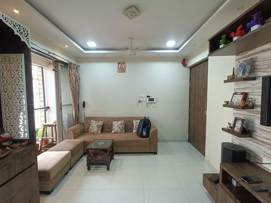 2 BHK + Pooja Room Apartment For Sale in Runwal Eirene
