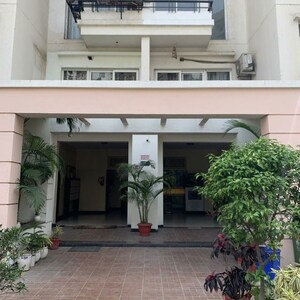3 BHK Apartment – Exterior View View at Gomti Nagar - for Sale