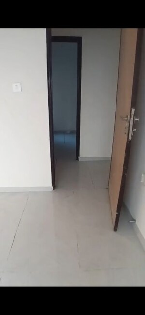 Room in 2.5 BHK Apartment at Bharat Arize, Goregaon West – for Sale