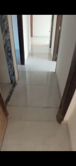 Room in 2.5 BHK Apartment at Bharat Arize, Goregaon West – for Sale