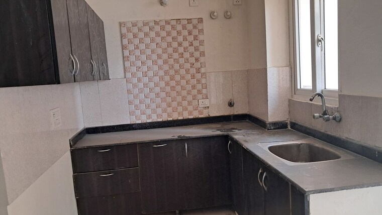Kitchen, amrapali-princely-estate 3 Bedroom 1315 Sq.Ft. Apartment In Sector 76 Noida 10208472