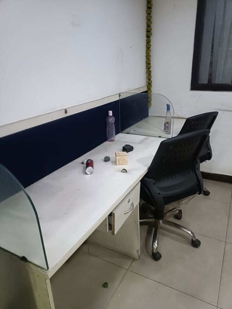 Team Area, sector 3 Commercial Office Space 500 Sq.Ft. In Sector 3 Noida 10208481