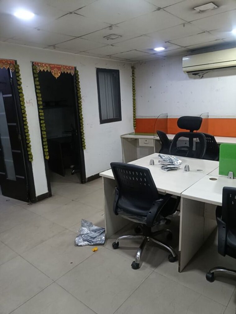 Team Area, sector 3 Commercial Office Space 500 Sq.Ft. In Sector 3 Noida 10208481