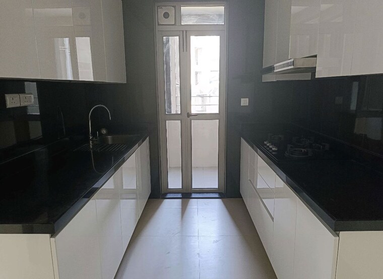 Kitchen, lodha-marquise 4 Bedroom 1535 Sq.Ft. Apartment In Worli Mumbai 10208488