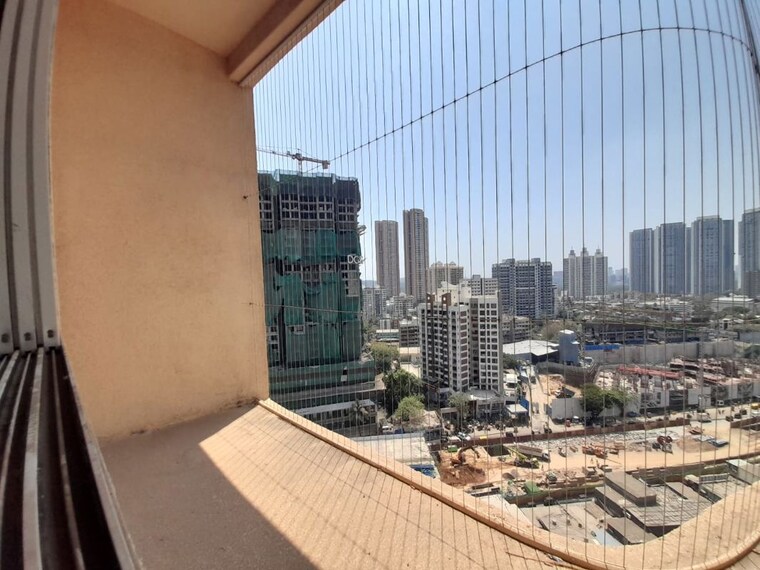 Balcony, avant-hillway 2 Bedroom 756 Sq.Ft. Apartment In Goregaon East Mumbai 10208492