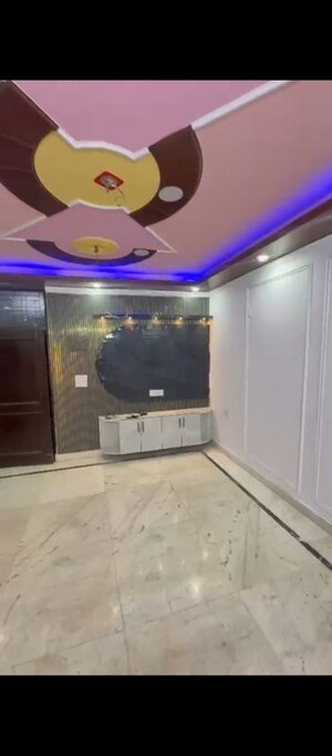 Bedroom in 2 BHK Builder Floor at Uttam Nagar – for Sale