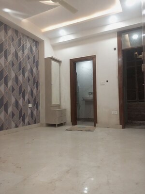 1 BHK Builder Floor For Sale in DMD Hometech Awas Yojna, Sector 73