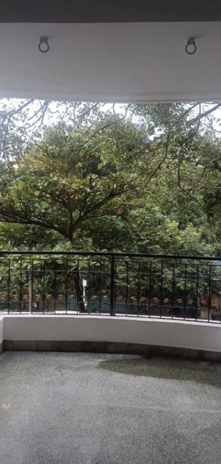 Balcony, fort 3 Bedroom 3500 Sq.Ft. Apartment In Fort Mumbai 10208509