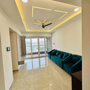 Room in 2 BHK Apartment at Pristine Allure, Kharadi – for Rent
