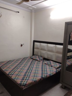 2 BHK Builder Floor For Rent in Nirman Vihar