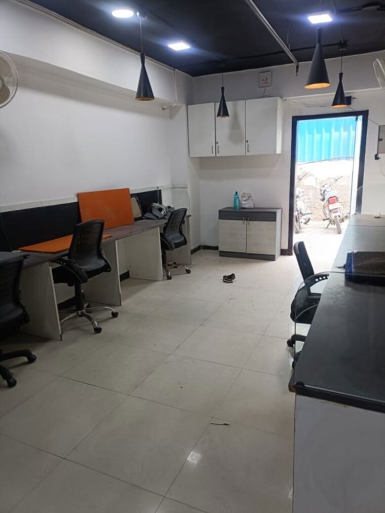 Team Area, sector 3 Commercial Office Space 500 Sq.Ft. In Sector 3 Noida 10208536
