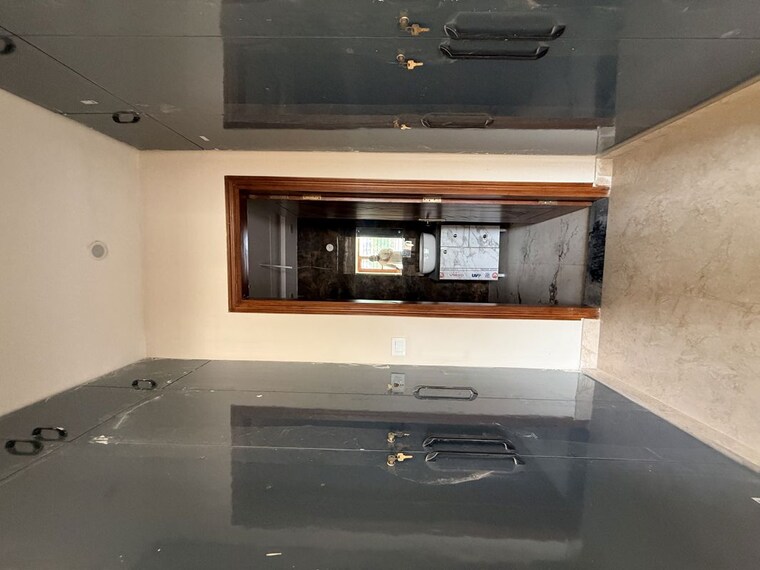 Other, sector 21c 4 Bedroom 350 Sq.Yd. Builder Floor In Sector 21c Faridabad 10201376