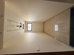  4 BHK Builder Floor at Sector 21c – for Rent