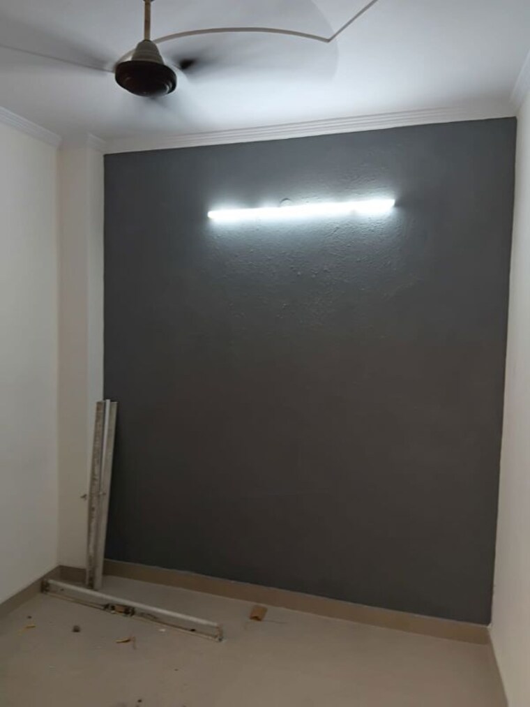 Room, nirman vihar 2 Bedroom 75 Sq.Yd. Builder Floor In Nirman Vihar Delhi 10208571