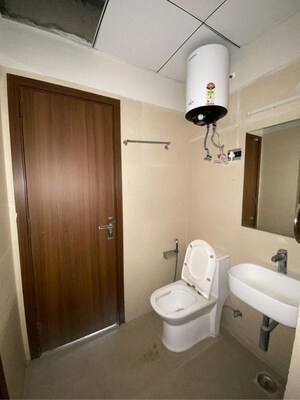 Bathroom in 3 BHK Builder Floor at Central Park Flower Valley, Sohna Sector 33 – for Rent