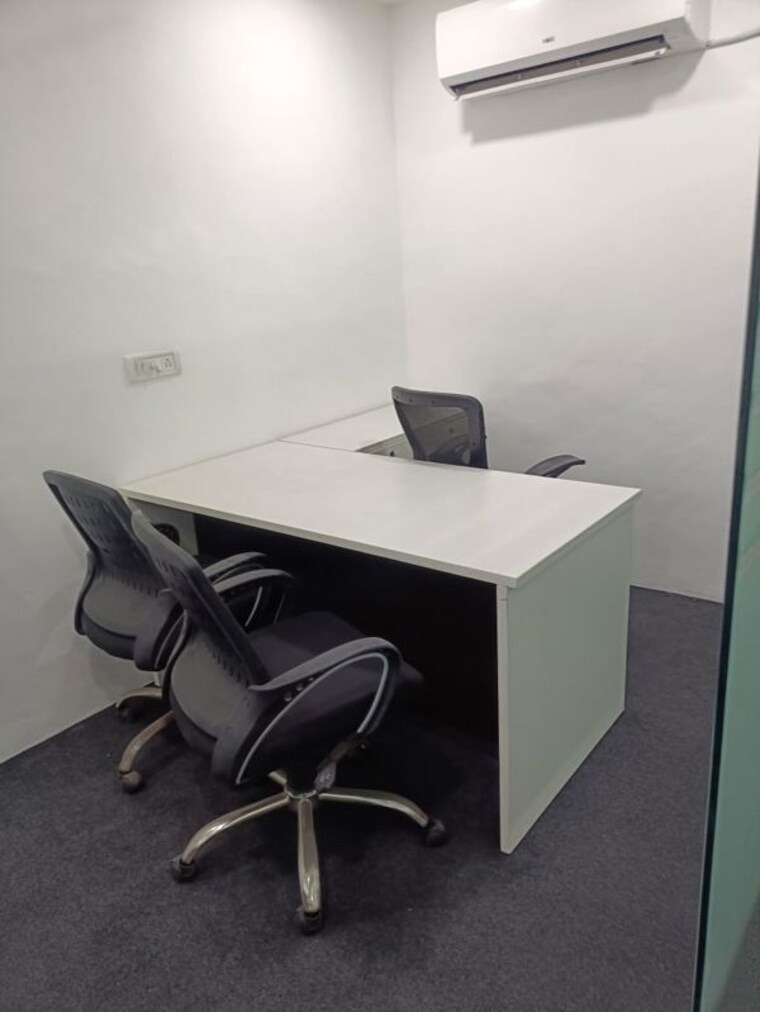Team Area, sector 2 Commercial Office Space 2000 Sq.Ft. In Sector 2 Noida 10208568