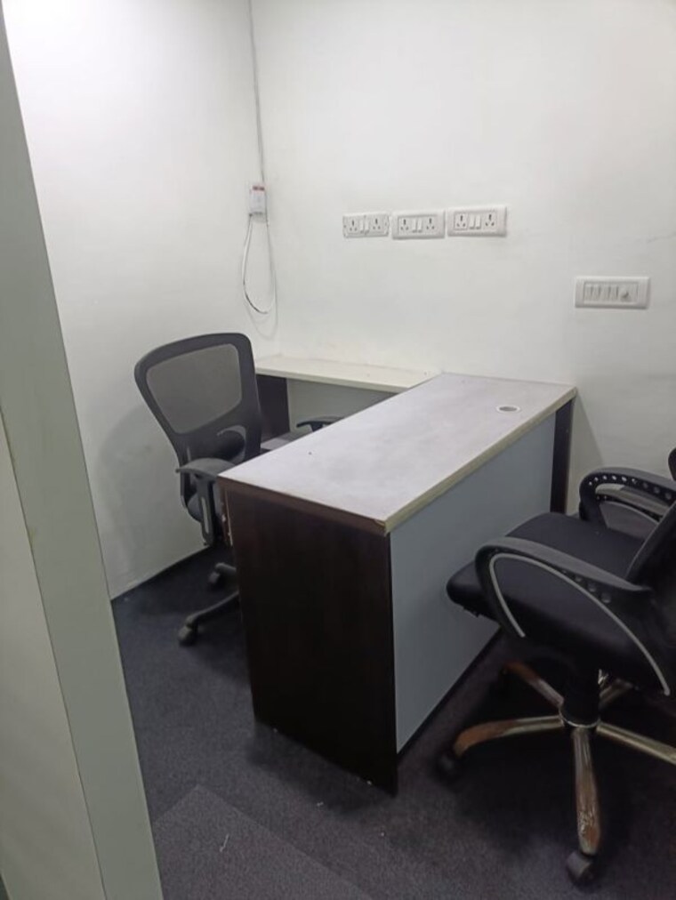 Team Area, sector 2 Commercial Office Space 2000 Sq.Ft. In Sector 2 Noida 10208568