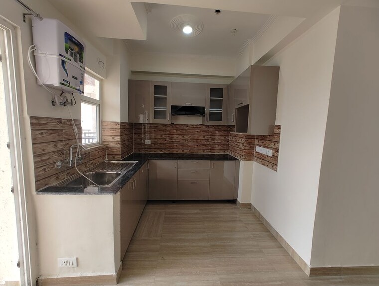 Kitchen, amrapali-centurian-park 2.5 Bedroom 990 Sq.Ft. Apartment In Tech Zone 4 Greater Noida Greater Noida 10208575