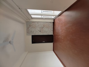 Master Bedroom in 2.5 BHK Apartment at Amrapali Centurian Park, Tech Zone 4 Greater Noida – for Sale