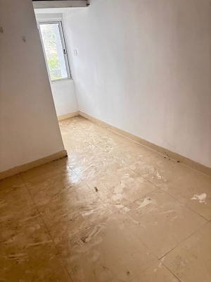 Room in 2 BHK Apartment at Morabadi – for Sale