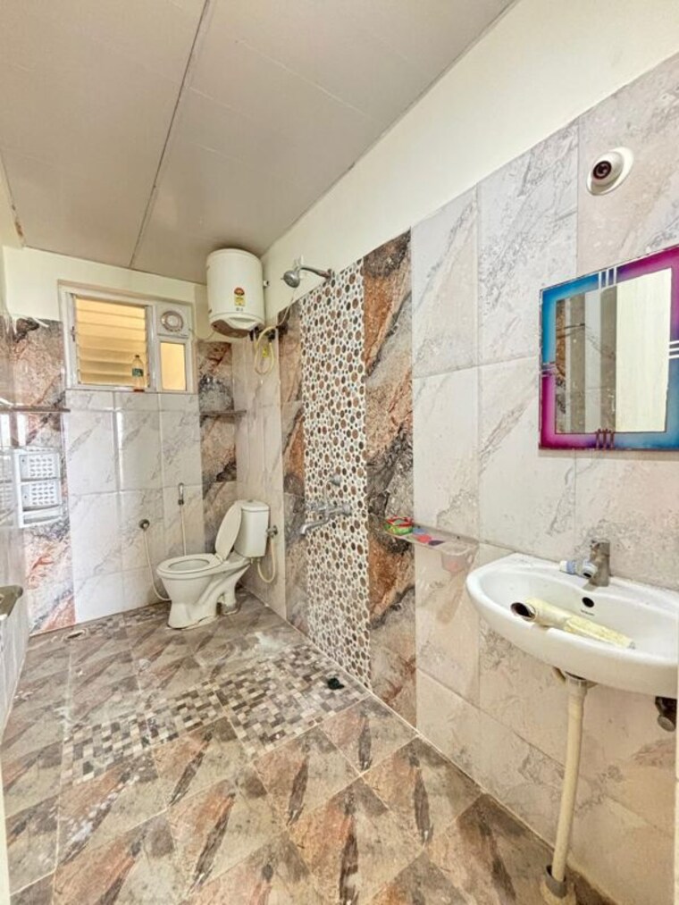 Bathroom, cv raman nagar 2 Bedroom 1235 Sq.Ft. Apartment In Cv Raman Nagar Bangalore 10208611