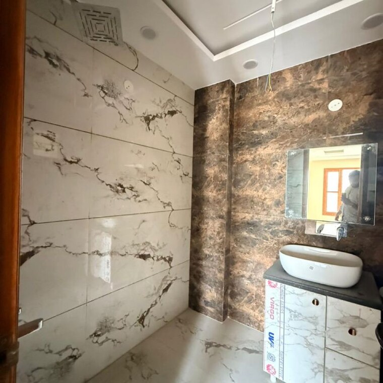 Kitchen, sector 21c 4 Bedroom 500 Sq.Yd. Builder Floor In Sector 21c Faridabad 10208614