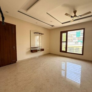 4 BHK Builder Floor For Rent in Sector 21c