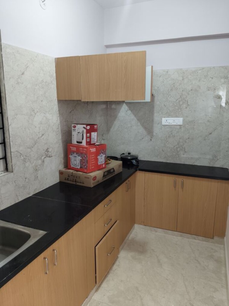Kitchen, krishna-residency-kadubeesanahalli 1 Bedroom 500 Sq.Ft. Apartment In Kadubeesanahalli Bangalore 10208625